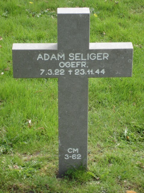 Adam Seliger Adam Seliger