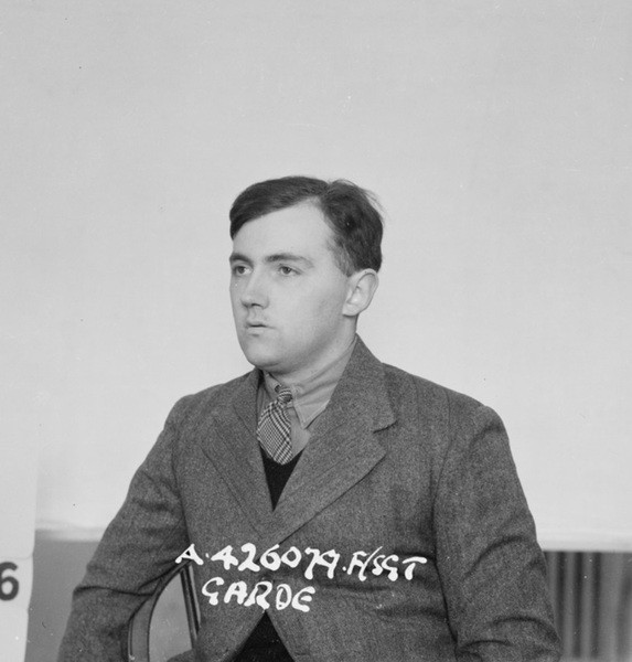 Douglas Graham Garde Douglas Graham Garde