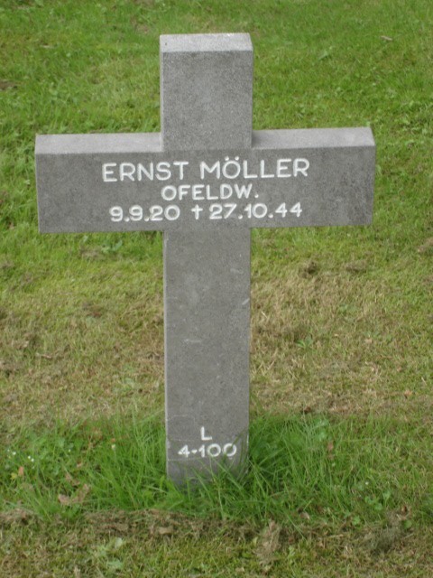 Ernst Möller Ernst Möller
